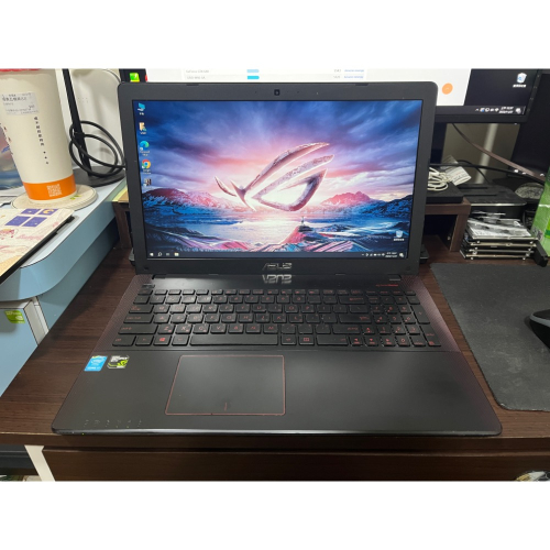 ASUS高階i7八緒核 記憶體8G 獨顯GTX850M 1TB硬碟 15.6吋螢幕 遊戲筆電