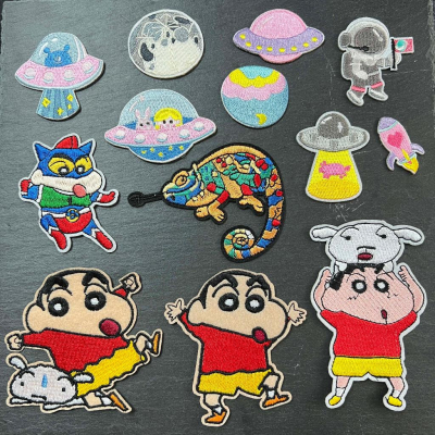 現貨 刺繡 蠟筆小新 小新 小白 動感超人 太空人 月球 火箭 可愛太空系列