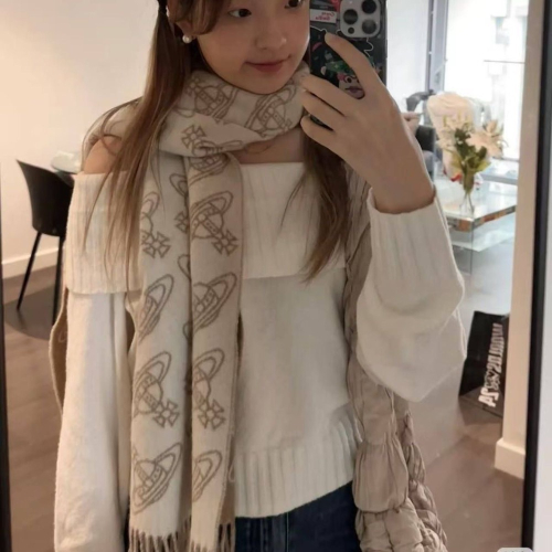 Vivienne Westwood 圍巾 土星雙面高顏值 情侶款 羊毛圍脖 慵懶風 百塔保暖經典圍巾 永恆經典 色色值得