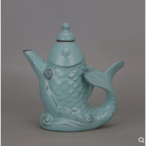 宋汝窯藍釉魚躍支釘壺