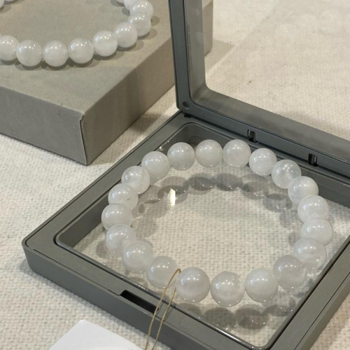 大學生賣水晶｜白幽靈水晶 百貨水晶 現貨 原相機直拍 無濾鏡 最真實的照片 最優惠的價格