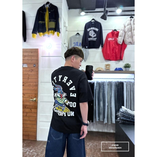 『新品上市』重磅立體滑板兔短T恤(NOF23032504)-黑