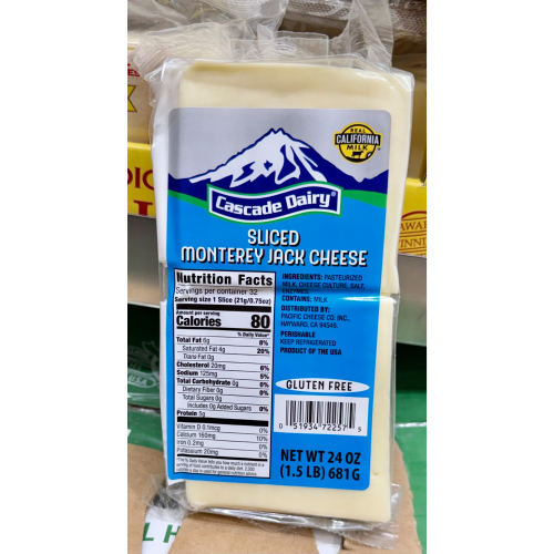 台中小蜜蜂美式賣場代購 (開發票統編) Cascade Dairy 冷藏中度熟成切達乾酪片 起司 芝士 681公克