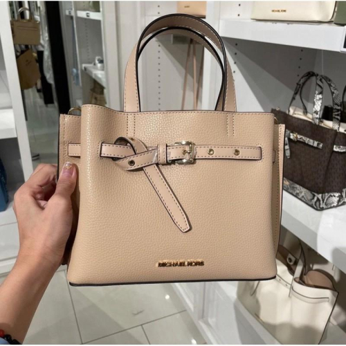 Michael kors 小號 緞帶蝴蝶包 溫柔奶茶色 現貨在台灣