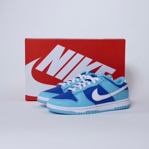 NIKE DUNK LOW RETRO QS