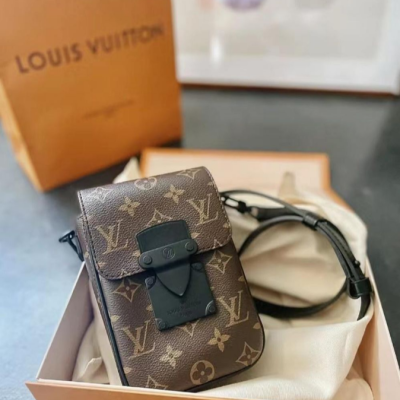 二手LV/路易威登男士棕色老花帆布/錢包單肩包