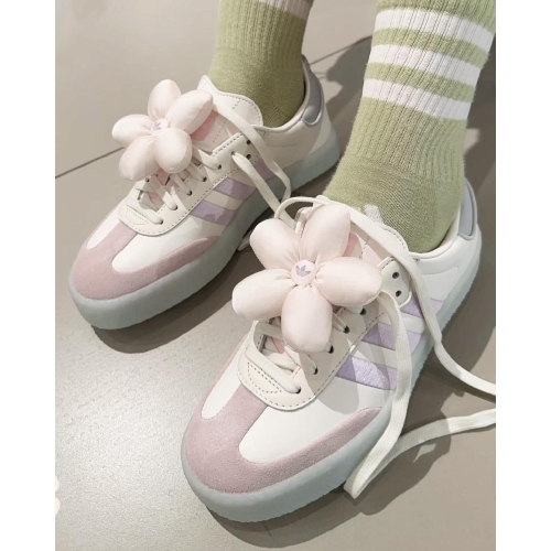 ?adidas Sambae休閒鞋 紫粉色｜淺紫色｜淺粉色｜灰藍色｜灰藍底｜花朵｜刺繡｜厚底｜皮革｜麂皮｜平底鞋｜增高