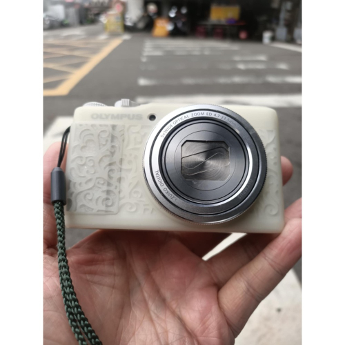 Olympus xz-10