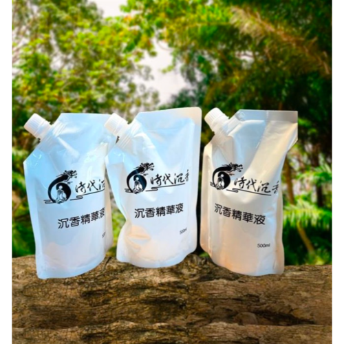 沉香精華露