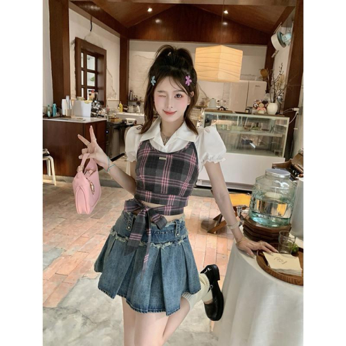 ????｜甜辣妹掛脖格紋吊帶背心夏季設計感綁帶外穿短款上衣兩件套?預購