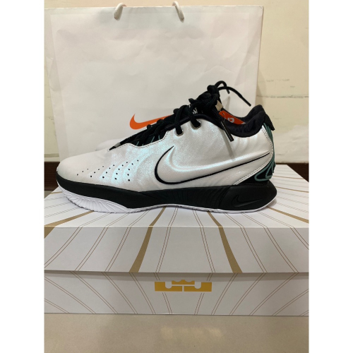 LEBRON JAMES XXI EP HF5842-100 US10.5 28.5cm