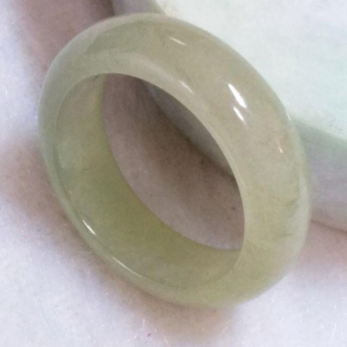?玉戒?天然緬甸玉 A貨翡翠-冰晴 素面圈戒(內徑17.8mm)現貨特惠【92jade 遇見善緣】