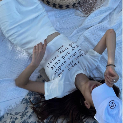 【DOE.FF】歐美標楷大奶短TEE｜現貨｜