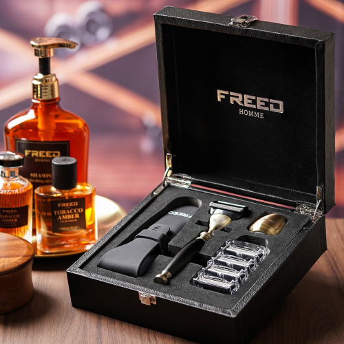 【FREED】古銅系列尊爵四件組五刀式刮鬍刀禮盒 - 極致黑