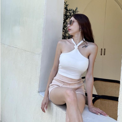 【DOE.FF】螺紋扭結削肩背心 （現貨） 削肩背心 背心女 bratop 內搭背心 辣妹背心 短版背心 女裝 上衣女