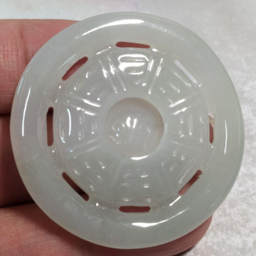 ☯️占凶吉 知萬象☯️天然緬甸玉 A貨 翡翠 白冰 雙面精雕 八卦圓牌 玉牌玉墬項鍊 中間太極可轉動 現貨實拍優惠特價