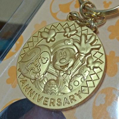 【東京迪士尼樂園 29周年 復活節 彩蛋 鑰匙圈 金屬 吊飾】disney 米奇 米妮 2012年 迪士尼 Pascha