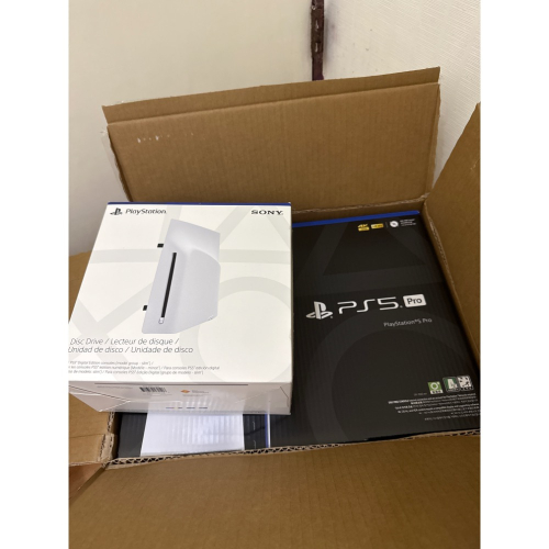 Ps5 pro 主機 + 光碟機