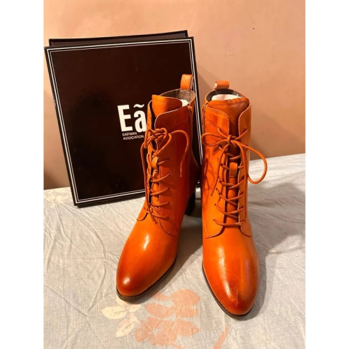 全新✨ Ea專櫃女鞋_真皮咖色中筒靴?（25號姐妹看過來?