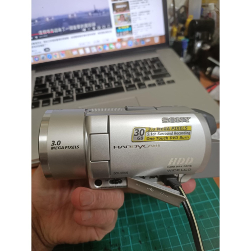 Sony sr100