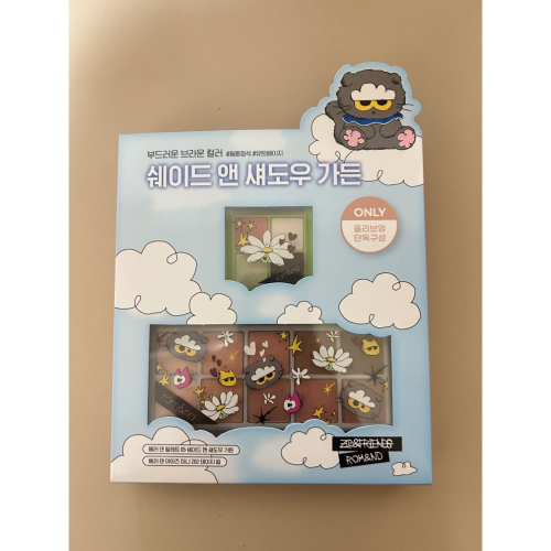 zoa 眼影盤