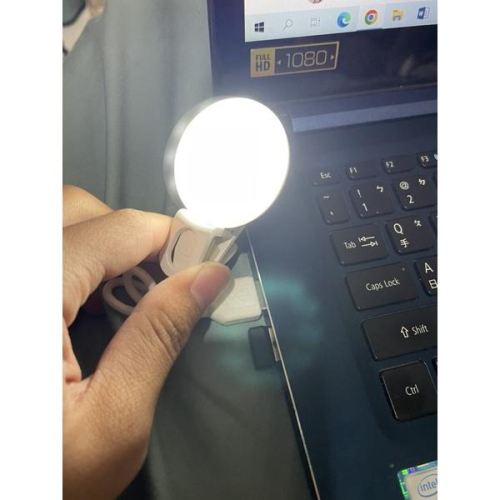 [CYC]USB充電式 補光燈 燈 補亮 功能正常 可夾式 小巧方便攜帶