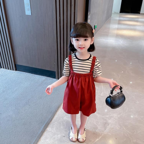 寶貝童裝女童套裝夏季2023新款兒童夏款背帶褲二件套女孩寶寶洋氣時髦夏裝