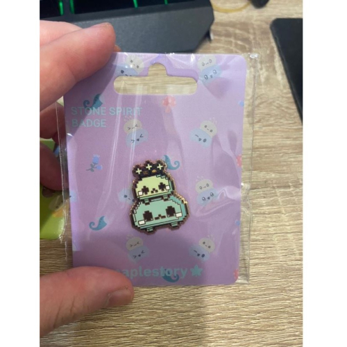 正版楓之谷徽章 正版楓之谷 楓之谷 楓之谷別針 楓之谷周邊 正版石靈娃娃 石靈娃娃別針 石靈娃娃 石靈娃娃徽章 石靈娃