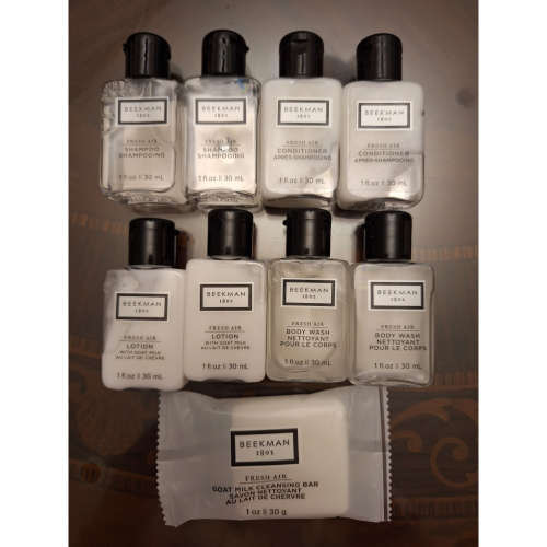 美國 Beekman 1802 Fresh Air 1盎司30 毫升旅行組，九樣商品打包一起賣