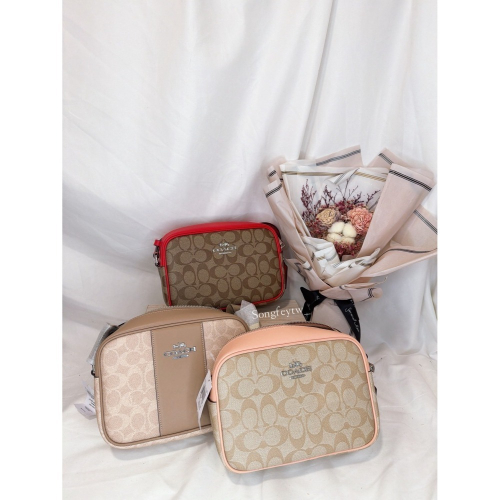 美國代購??台灣現貨 Coach 單層大相機包 斜背包