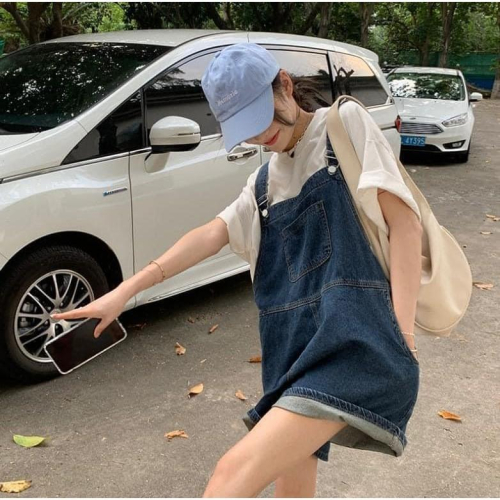 韓國減齡牛仔寬鬆工裝吊帶短褲