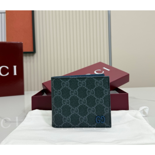 幾乎全新GUCCI古馳藍色裏層GG雙折錢包