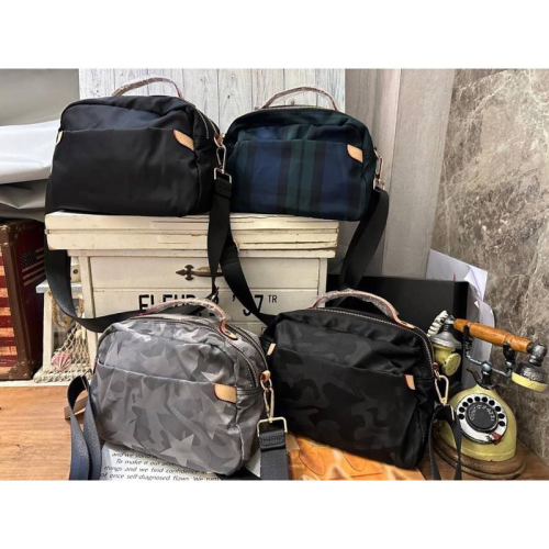 韓國??空運～?韓國尼龍斜背包～?ensoen質感雙格層斜背包‼️～旅行包～多格層～斜背包
