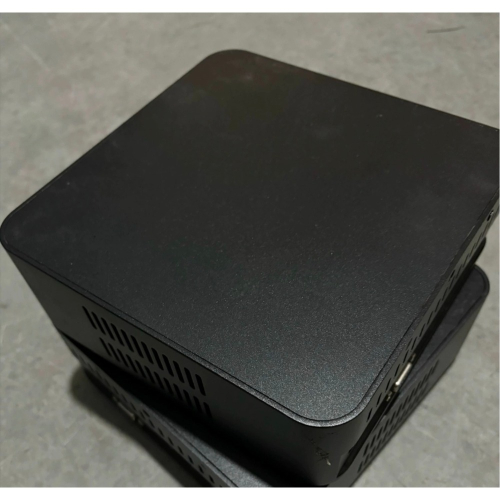 Amd四核迷你小主機+fx7500+8g+自備硬碟