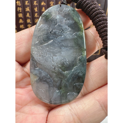 天然翡翠A貨-招財山水精雕掛件 商品編號071001