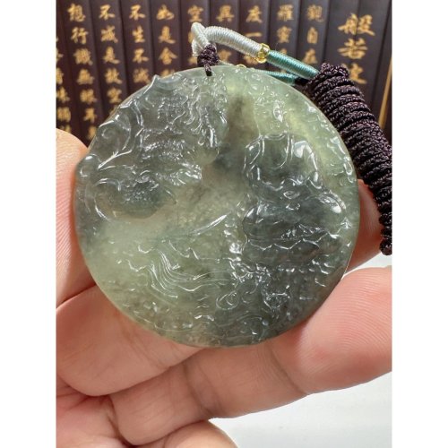 天然翡翠A貨-佛魔一念間手工雕掛件 商品編號071006