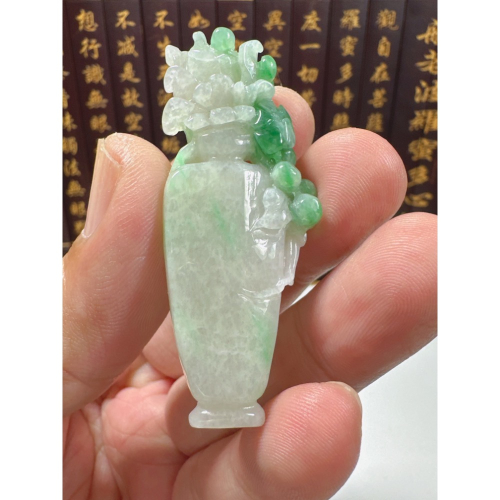 天然翡翠A貨-榮華富貴平平安安立體厚庄掛件 商品編號072703