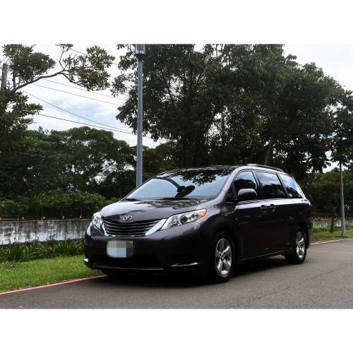 2015 SIEENA 8人座