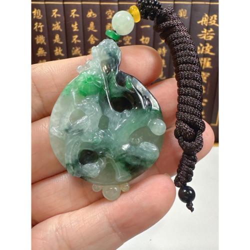 天然翡翠A貨-喜鵲報喜喜上眉梢玉牌掛件 商品編號070810