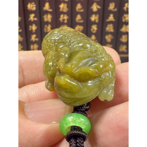 天然翡翠A貨-咬錢三腳蟾蜍 商品編號071108