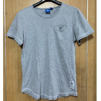 Adidas 棉質上衣 短袖