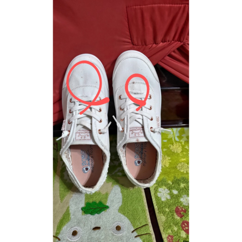 二手 SKECHERS 休閒鞋 女款 BOBS 25.5公分