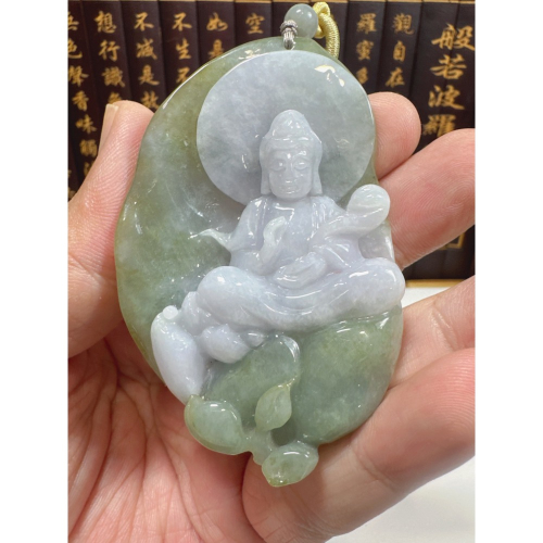 天然翡翠A貨-有求必應事業有成觀自在觀音立體厚庄掛件 商品編號：080304