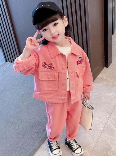 寶貝童裝女童春季套裝女寶寶洋氣時髦春裝2兒童春秋款休閒牛仔工裝二件套3