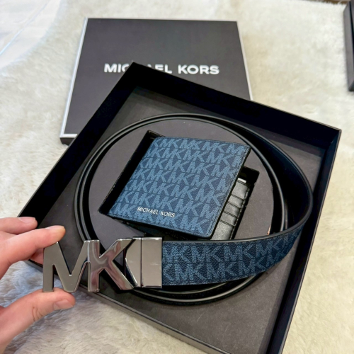 【MK｜全新】現貨 MICHAEL KORS 短夾 二合一 皮帶 滿版 錢夾 禮盒組｜Little Bee 小蜜蜂精品