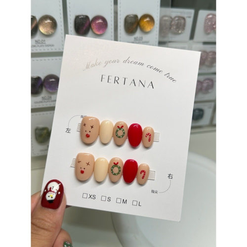 Fertana studio 手工穿戴甲 聖誕手繪版009