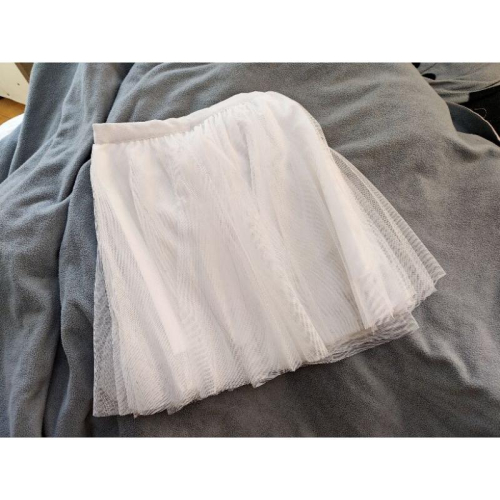蕾絲 蓬蓬裙 迷你裙 FREE SIZE 白色 共三層 最內層為防走光內搭褲