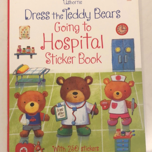 Usborne 穿上泰迪熊去醫院貼紙書