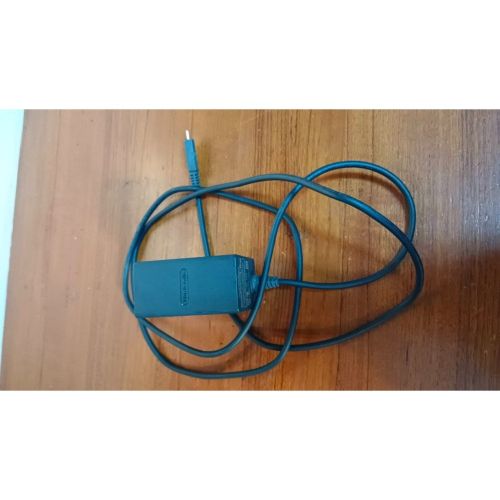 NS 冰犽二手switch 原廠充電器