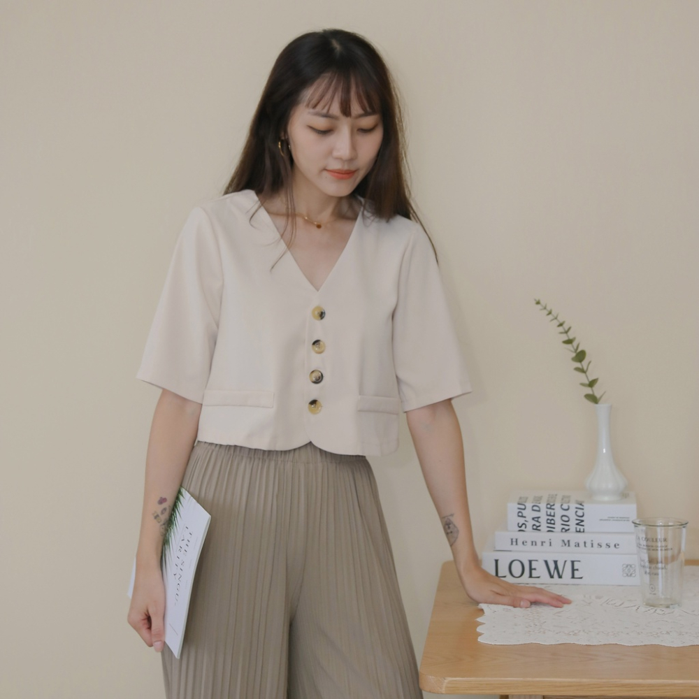 【Our Studio】無領俐落短版西裝外套 杏色 黑色(現貨)